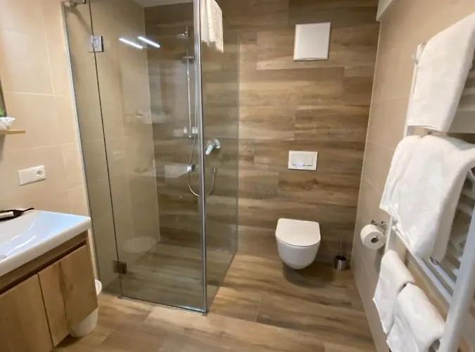 Im Kurpark 아파트 *